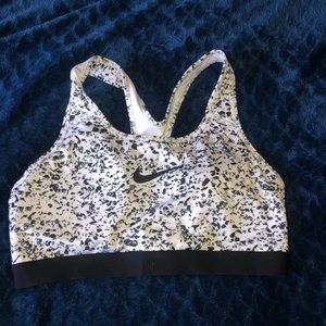 Very cute and comfy, Nike workout bra